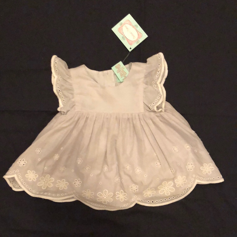 Chelsea’s Corner girls grey top 24mo